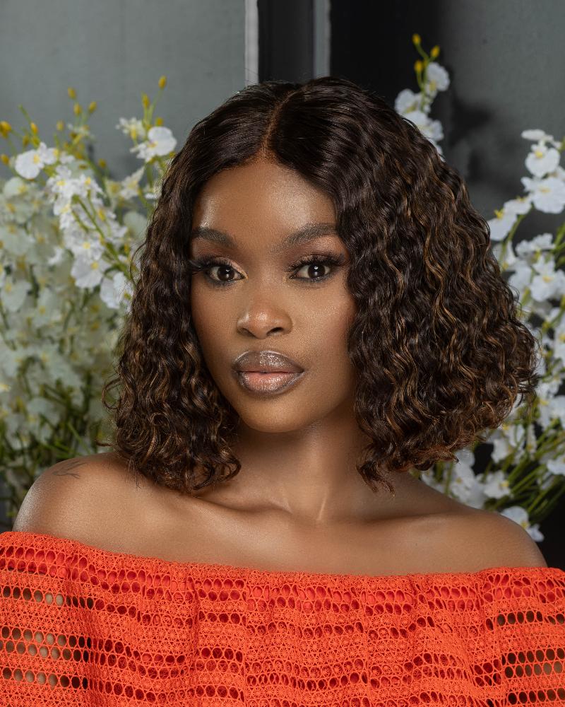 HD Peruvian 2x6 Lace Wig Swifty Bob Col 230 10 Inch