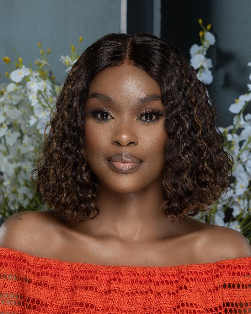 HD Peruvian 2x6 Lace Wig Swifty Bob Col 230 10 Inch